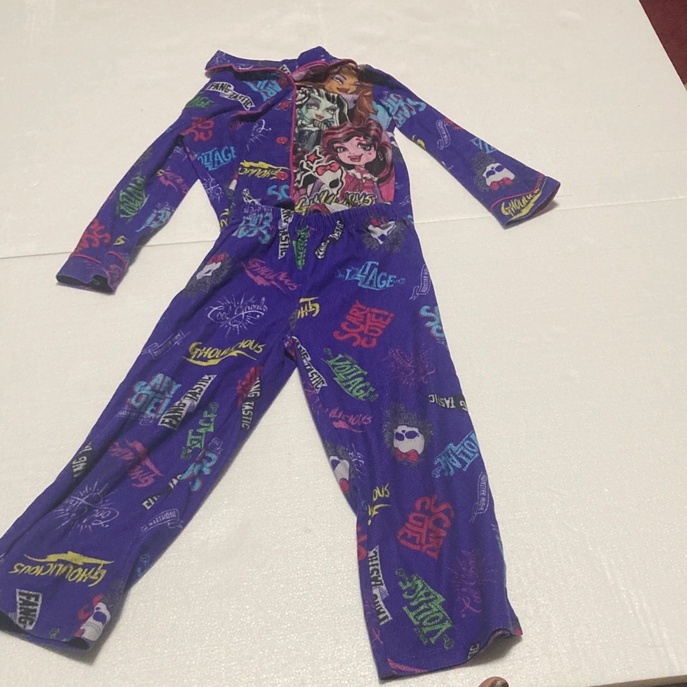 Monster High Vibrant Purple matching pajamas set